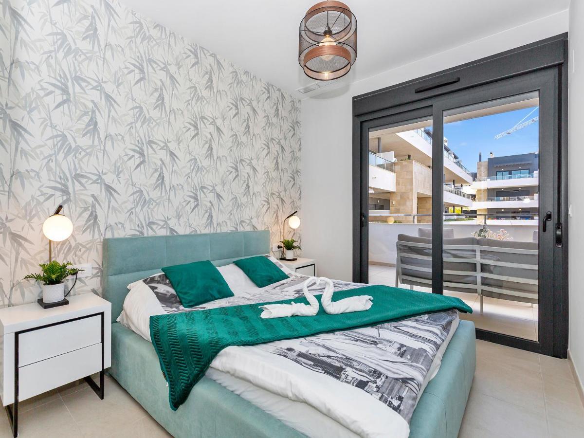 Lovely First Floor Apartment, Heating Pool ! Alicante Esterno foto
