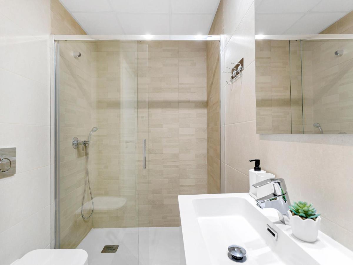 Lovely First Floor Apartment, Heating Pool ! Alicante Esterno foto