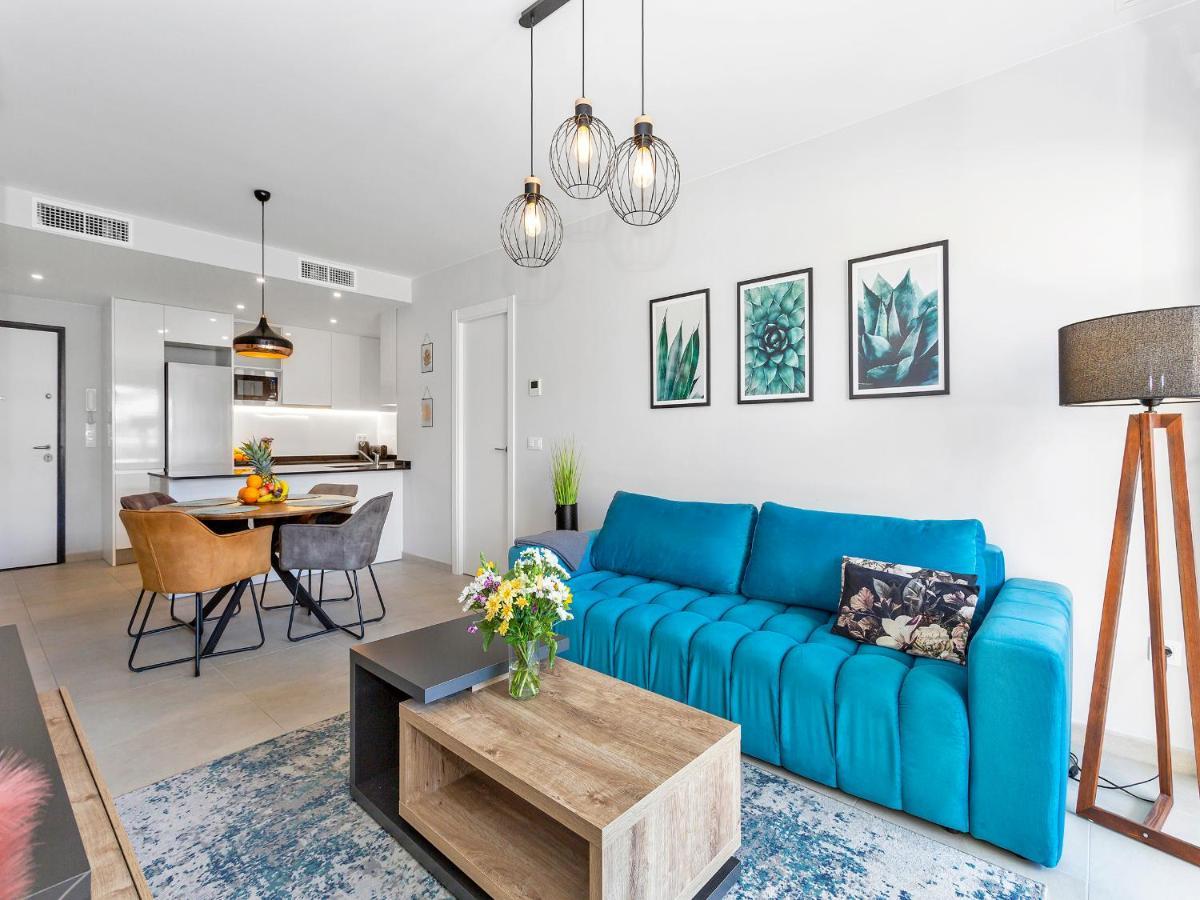 Lovely First Floor Apartment, Heating Pool ! Alicante Esterno foto