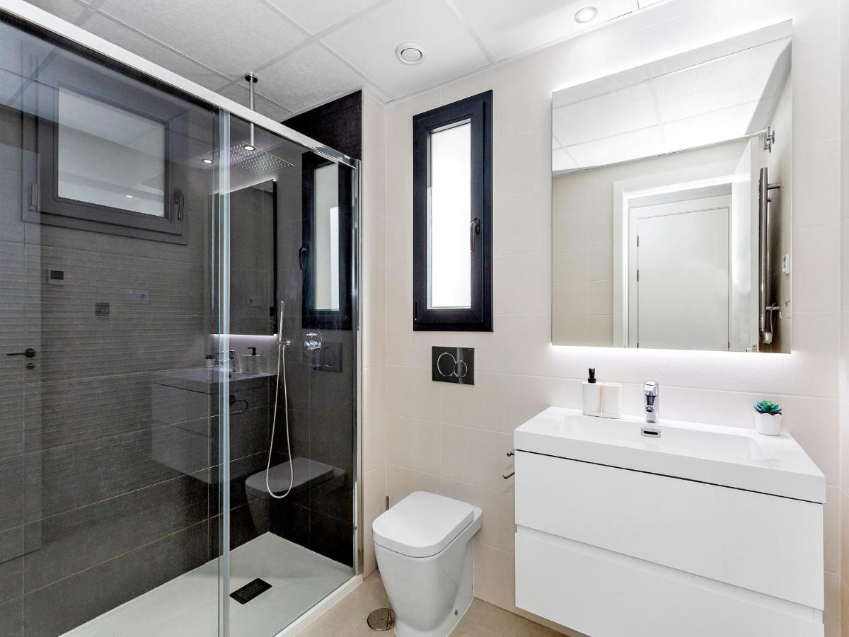 Lovely First Floor Apartment, Heating Pool ! Alicante Esterno foto